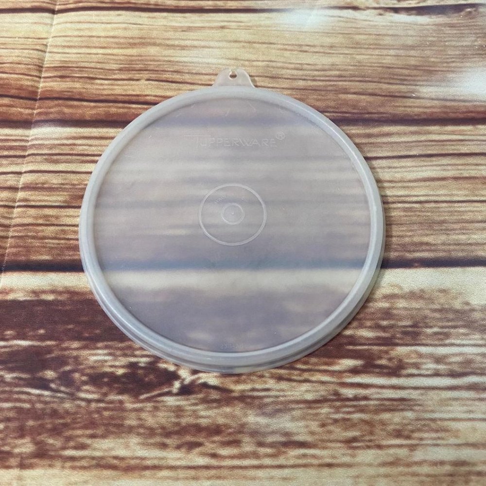 Vintage Tupperware LID ONLY Replacement 5.5" Round Seal #238-38 B Tab Sheer